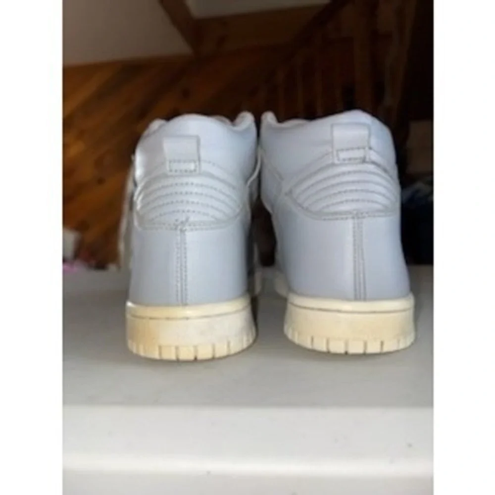 Nike Dunk High‎ Top Youth Sneakers Light Gray Size 5.5Y